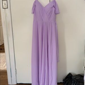 Lilac prom dress NEVER WORN. ONLY ACCEPT VENMO